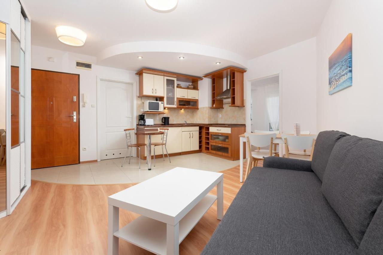 Port Kolobrzeg Str Towarowa By Jantar Apartamenty Kołobrzeg Esterno foto