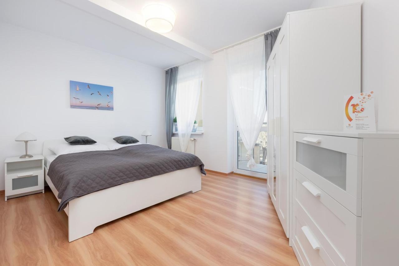 Port Kolobrzeg Str Towarowa By Jantar Apartamenty Kołobrzeg Esterno foto