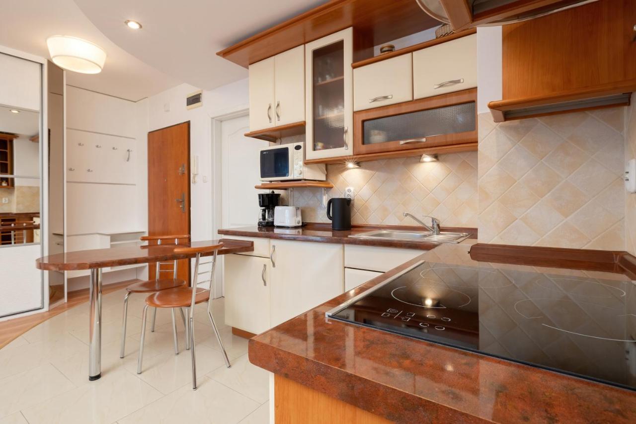 Port Kolobrzeg Str Towarowa By Jantar Apartamenty Kołobrzeg Esterno foto